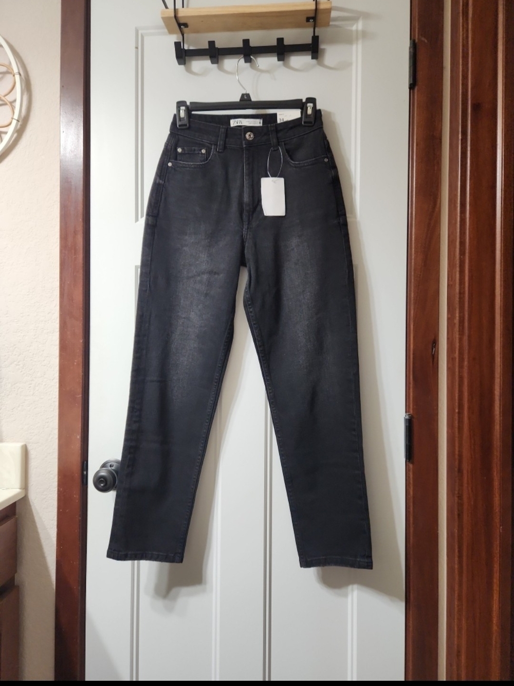 NWT Zara Black Mom Fit Jeans